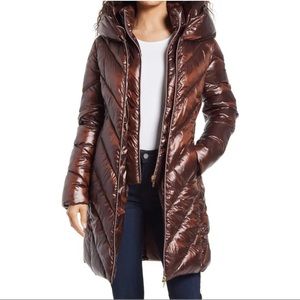 Via Spiga Water Resistant Bib Insert Hooded Puffer Coat